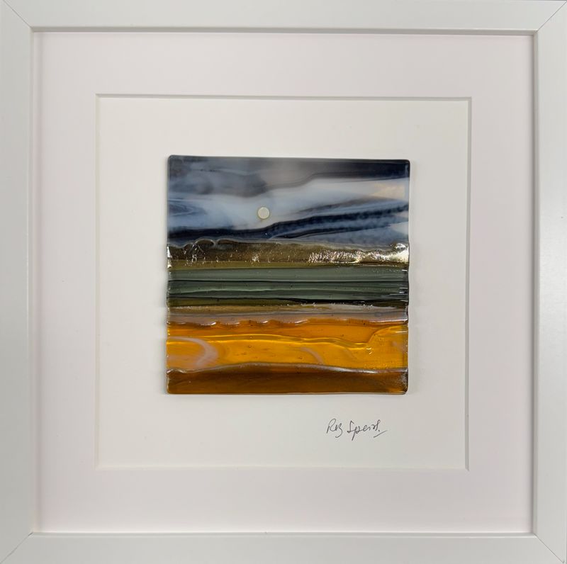 Roz Speirs ‘Horizon Golden Nights’ | Glass Art