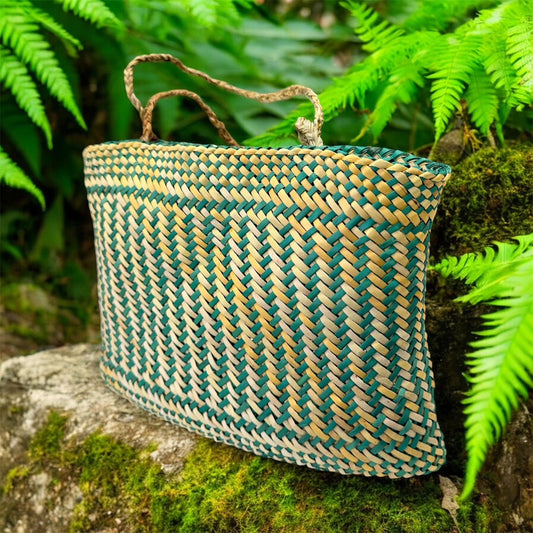 Wakatipu Weaver '107’ Kete by Denise Greer
