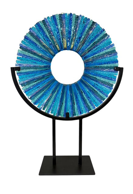 Roz Speirs 'Blue Hues' Sunburst | Glass Art