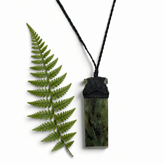 Steve Simmers ‘Toki SS622’ | Pounamu Pendant