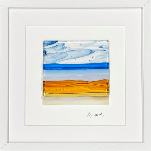 Roz Speirs ‘Horizon Summer Flight’ | Glass Art